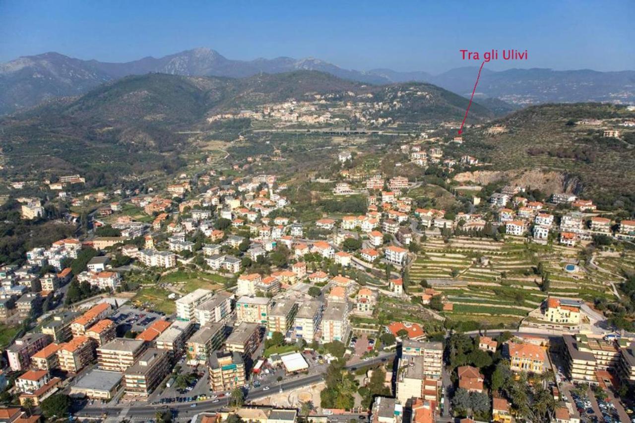 Bed and Breakfast Tra Gli Ulivi Pietra Ligure Exteriér fotografie