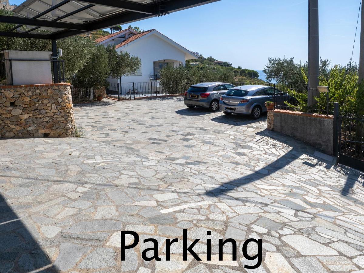 Bed and Breakfast Tra Gli Ulivi Pietra Ligure Exteriér fotografie