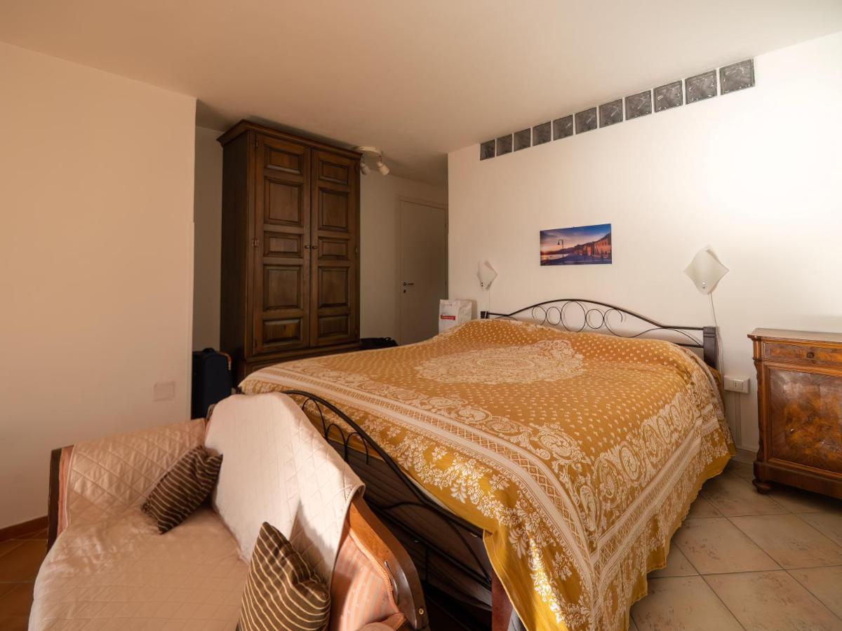 Bed and Breakfast Tra Gli Ulivi Pietra Ligure Exteriér fotografie