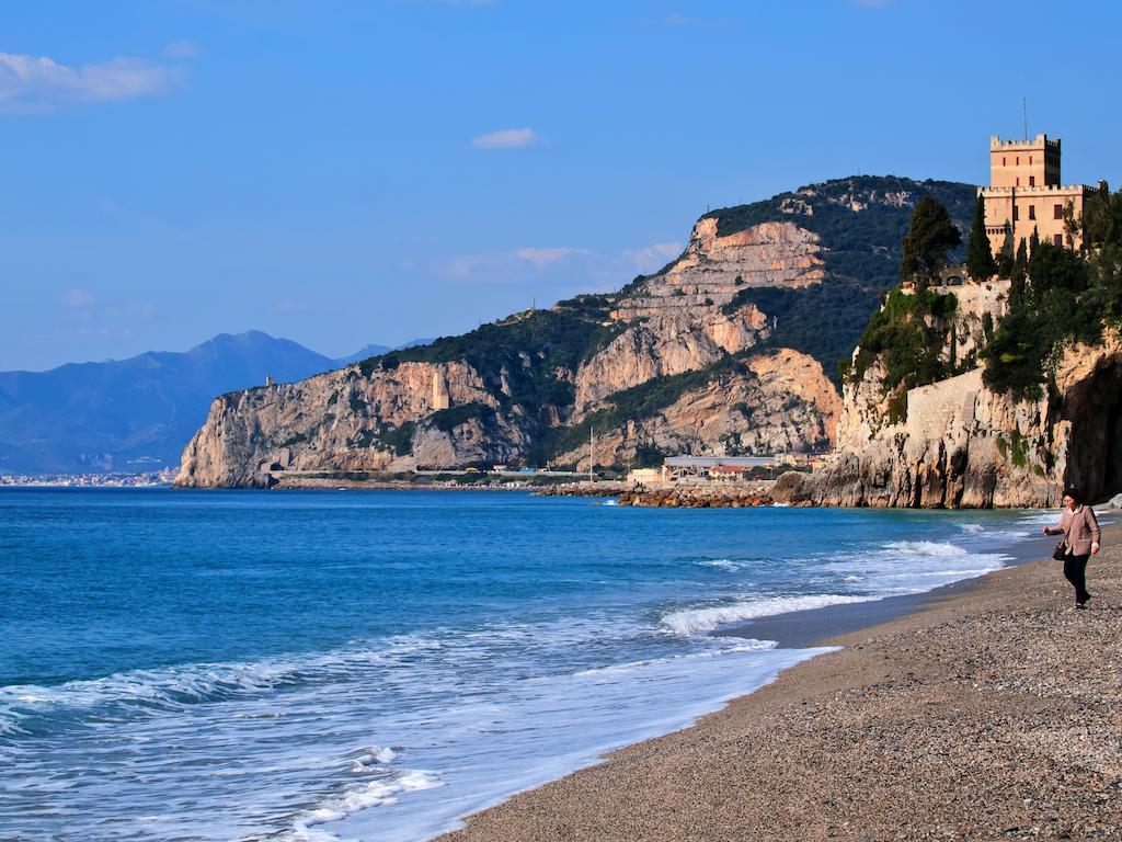 Bed and Breakfast Tra Gli Ulivi Pietra Ligure Exteriér fotografie